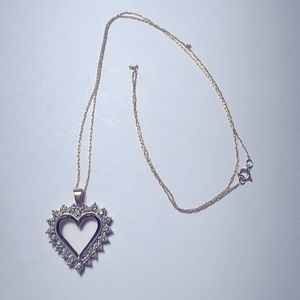 10k Gold And Diamond Heart Pendant Necklace